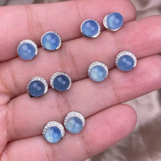 Aquamarine stud earrings with S925 silver inlaid with full diamonds, fashionable, luxurious, feminine, crystal, light-hearted, and fresh ear accessories, little light bulb