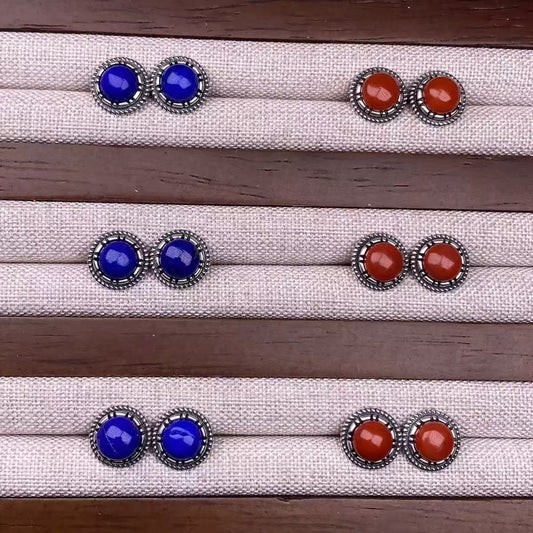 Lapis lazuli and Nanhong stud earrings with S925 silver inlay, simple, retro, and fashionable, suitable for office ladies, colorful gemstone earrings for daily use