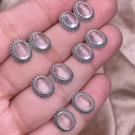 Rose quartz stud earrings with S925 silver inlay, vintage-style silver accessories, simple women's jewelry with colored gemstone and crystal earrings, fashionable