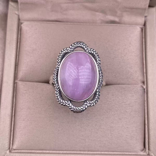 Kunzite ring S925 silver inlaid with vintage-style antiqued silver, Nepalese-style, distinctive queen ring, a niche piece of jewelry