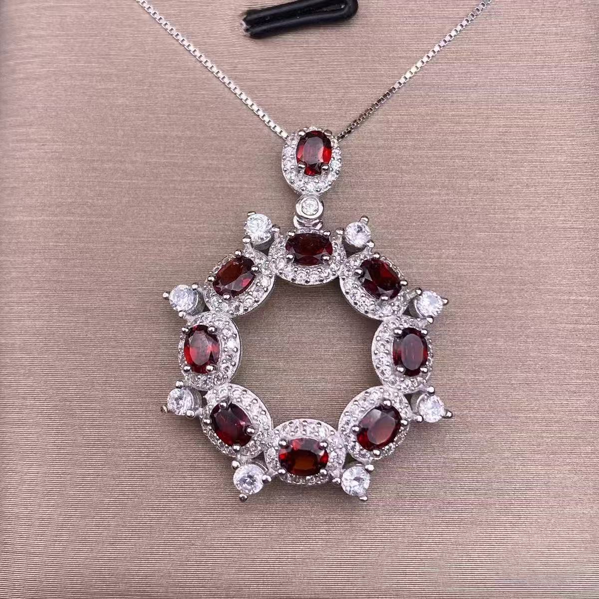 Garnet Pendant Necklace with S925 Silver inlaid with Full Diamonds, Light Luxury Multi-Grain Round Colored Gemstone Heavy-Duty Pendant